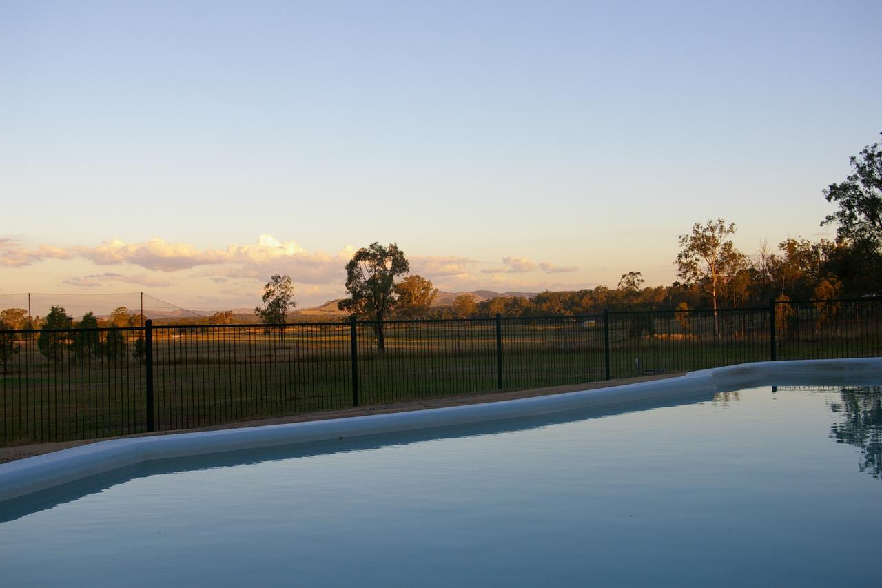 Lockyer Motel Helidon ภายนอก รูปภาพ