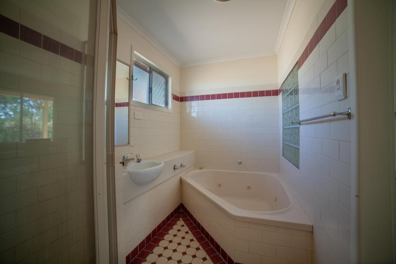Lockyer Motel Helidon ภายนอก รูปภาพ